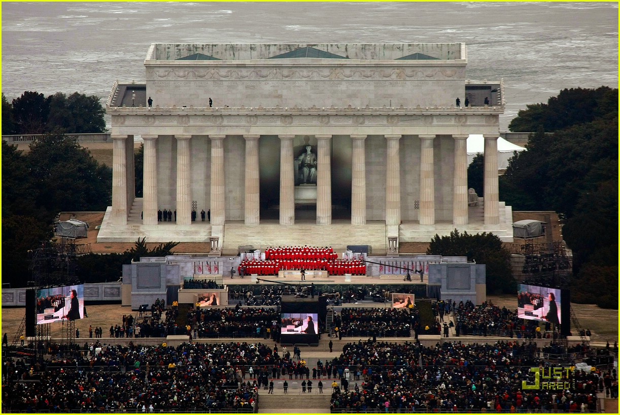 Beyonce Belts It Out for Barack: Photo 1662341 | Beyonce Knowles Photos ...