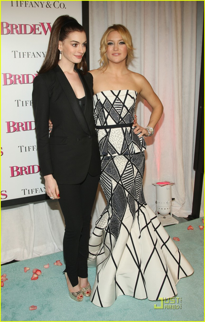 Kate Hudson is Bride Wars Beautiful Photo 1631521 Anne Hathaway, Kate Hudson Photos Just Kate Hudson is Bride Wars Beautiful Photo 1631521 Anne Hathaway, Kate Hudson Photos Just