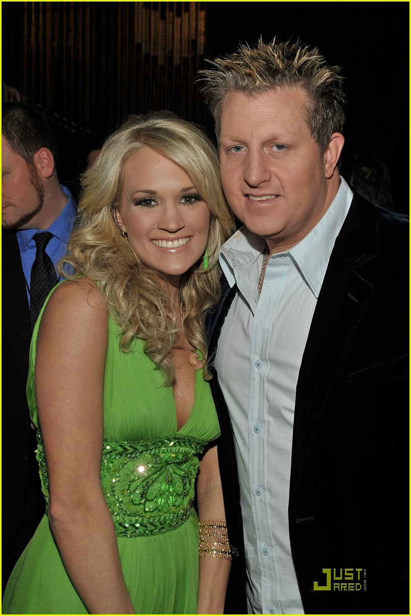 Carrie Underwood is Your Favorite Female Singer: Photo 1636941 | Carrie