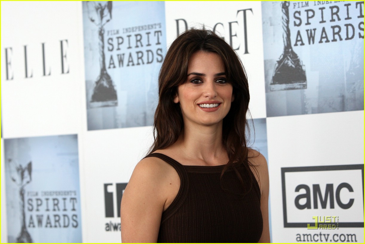 Penelope Cruz 2009 Spirit Awards Photo 1742221 Penelope Cruz