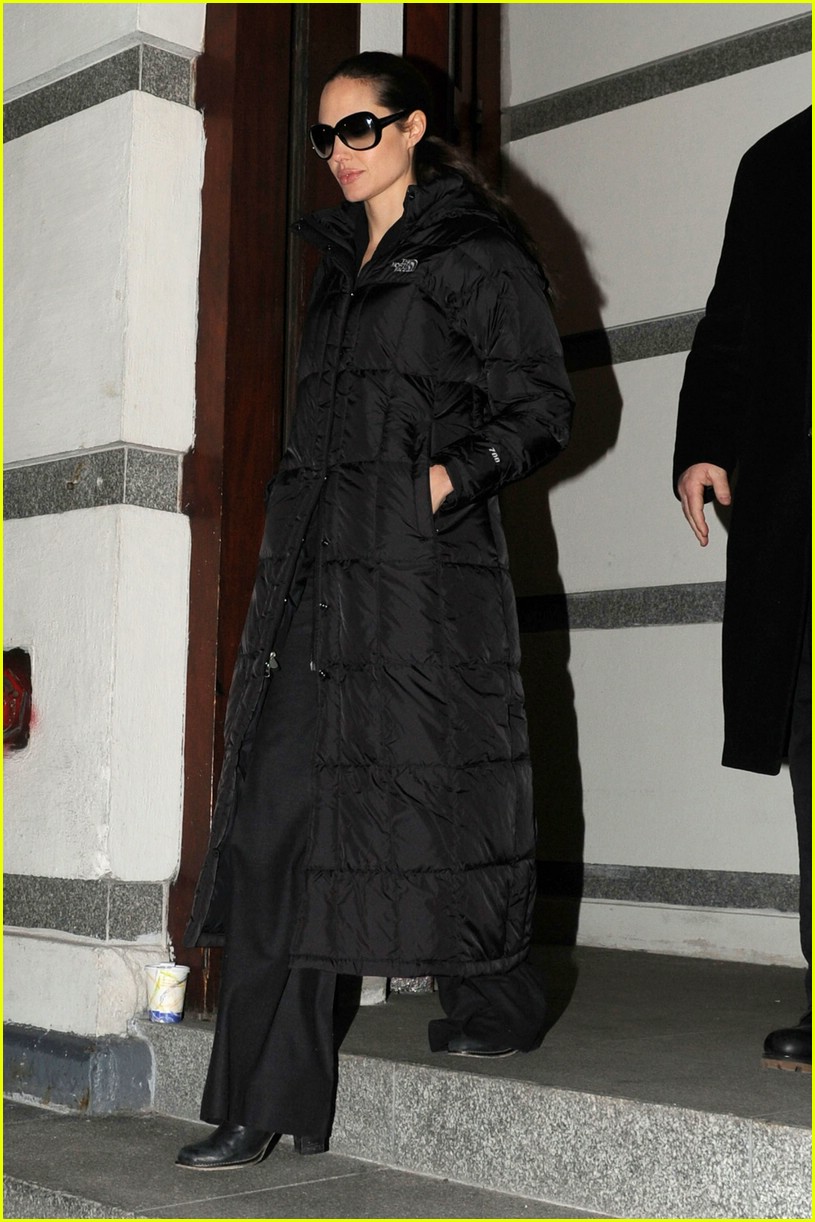 skirmish Cataract Thank you for your help Angelina Jolie is North Face Fierce: Photo 1736471 | Angelina Jolie, Brad  Pitt Photos | Just Jared: Entertainment News