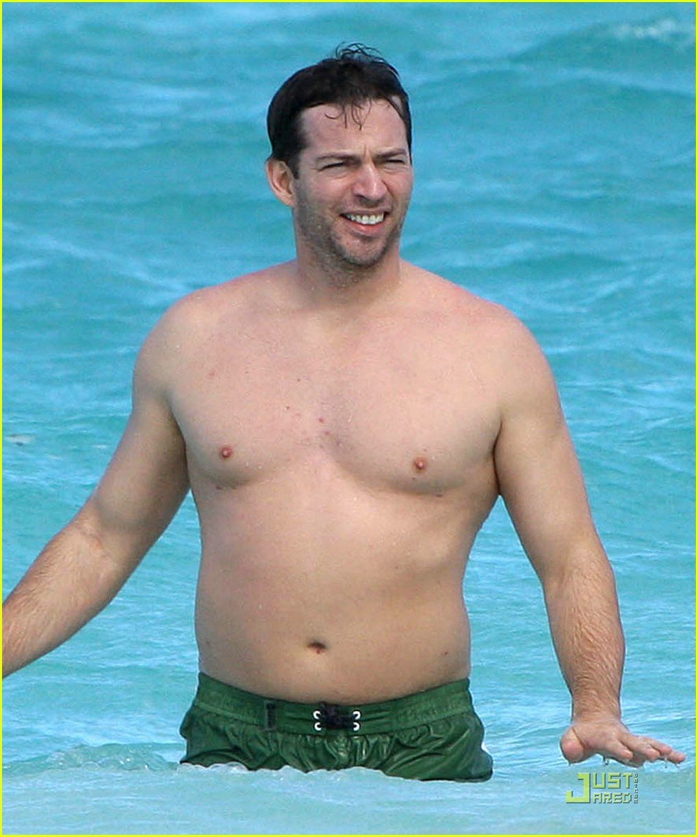 Harry Connick Jr. is Shirtless harry connick jr shirtless 04 - Photo.
