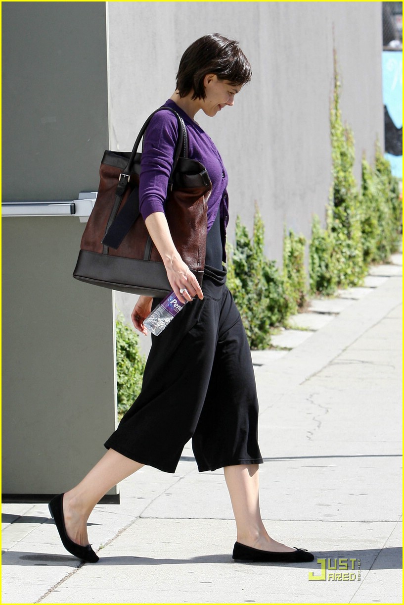 Katie Holmes is Pretty in Purple: Photo 1809451 | Katie Holmes, Suri