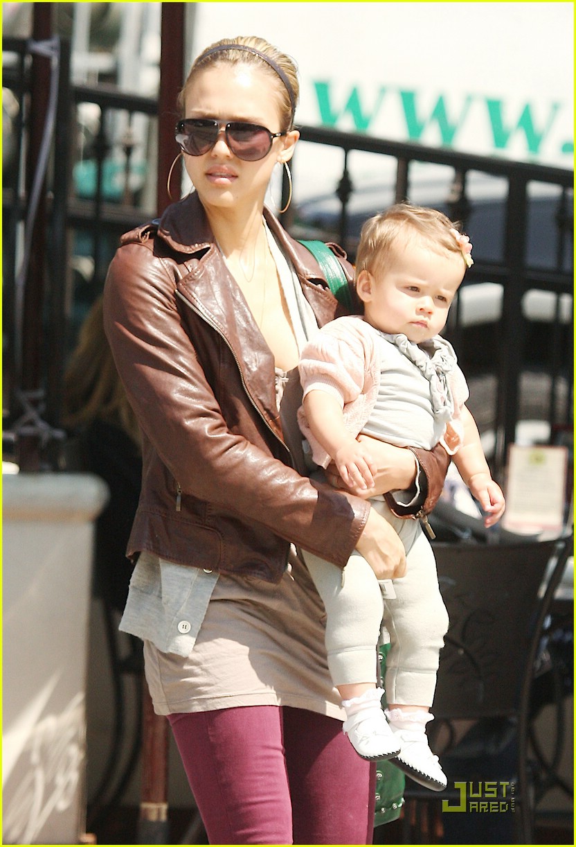 Jessica Alba: Capitol Hill, Here I Come!: Photo 1891161 | Cash Warren