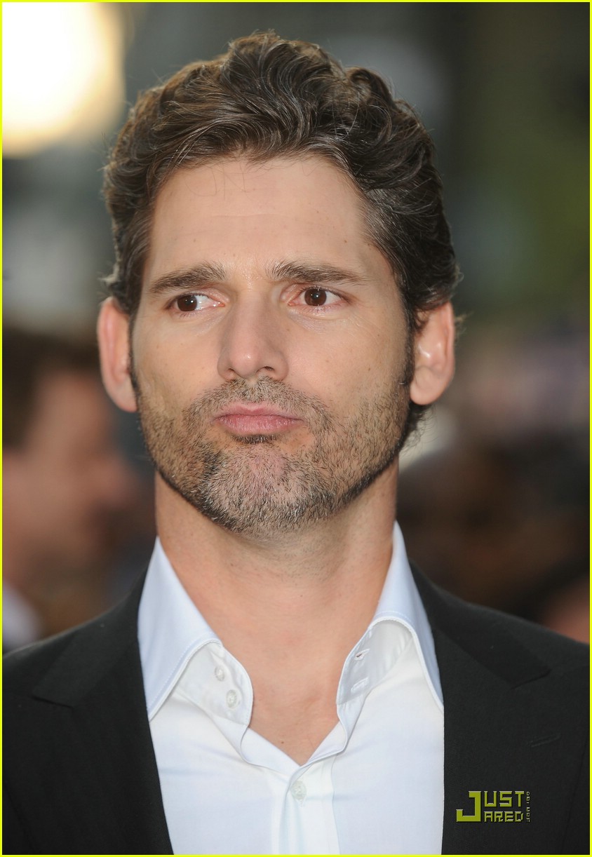 Eric Bana Treks To London Photo 1868381 Eric Bana Photos Just
