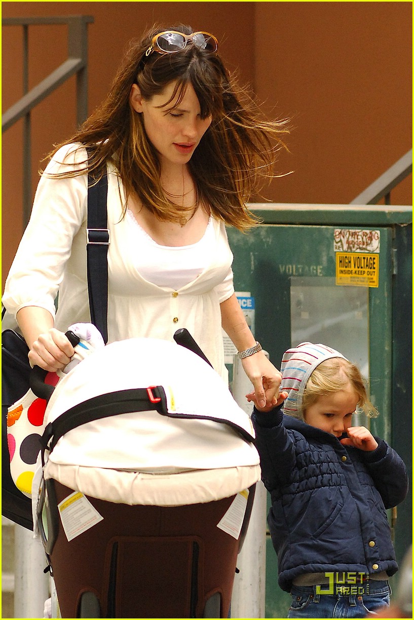 Jennifer Garner Save The Children! Photo 1857541 Photos Just