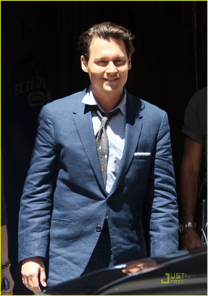 Johnny Depp is Rum Diary Dapper Photo 1828531 Johnny Depp Photos