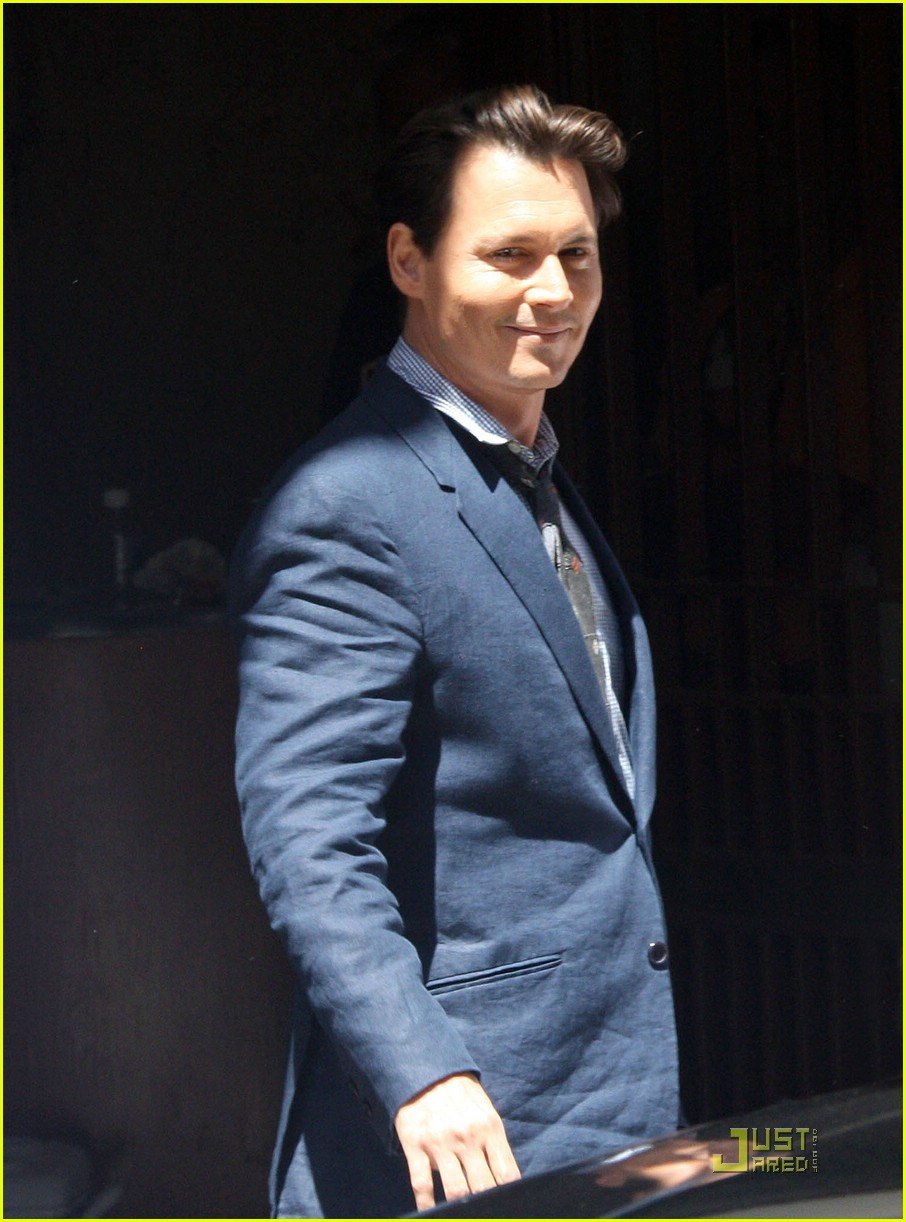 Johnny Depp is Rum Diary Dapper Photo 1828591 Johnny Depp Photos