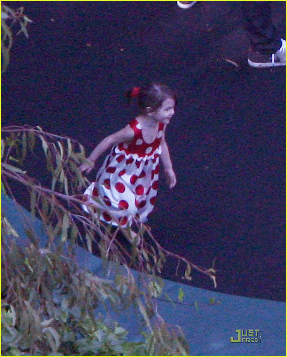 Suri Cruise Trampoline Birthday! Photo 1866611 Celebrity Babies