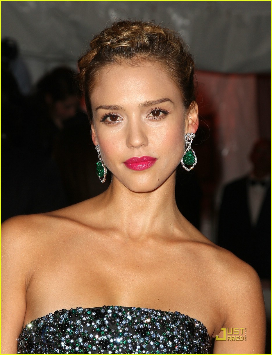 Jessica Alba - MET Costume Institute Gala 2009: Photo 1898821 | Jessica