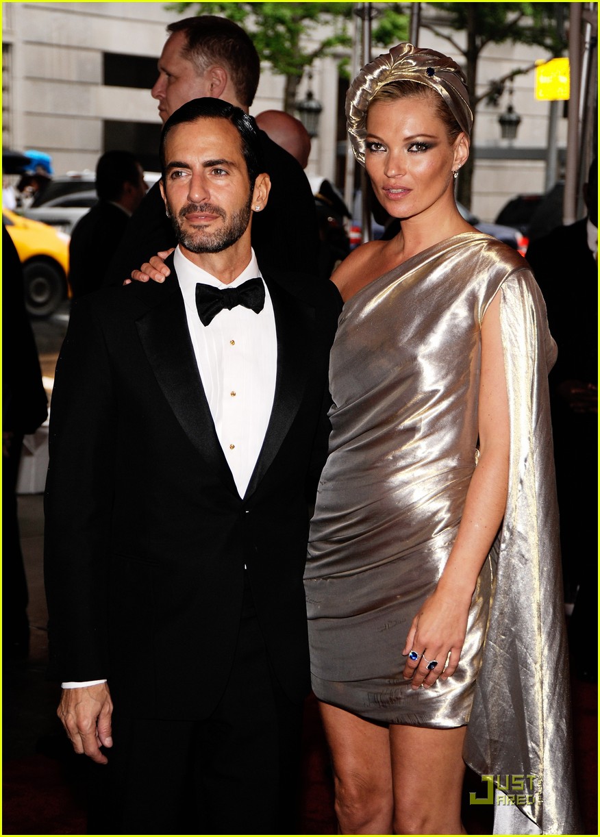 Kate Moss 2009 MET Costume Gala Photo 1898021 Kate Moss Photos