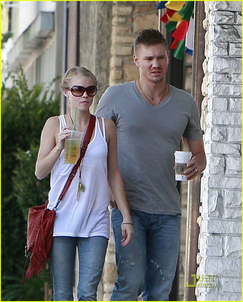 Former One Tree Hill hunk Chad Michael Murray and his fiancee Kenzie Dalton g...