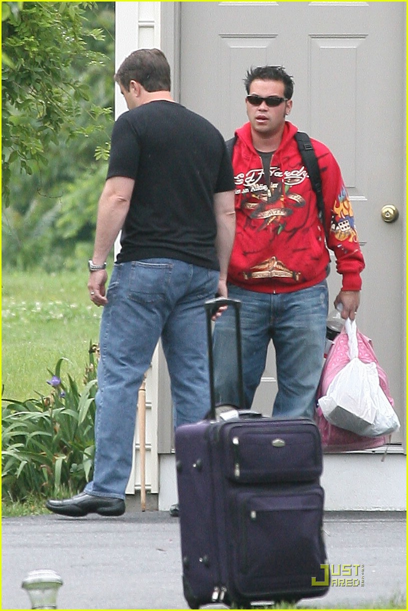 Jon Gosselin & Deanna Hummel Caught on Camera in Utah! Photo 1968351