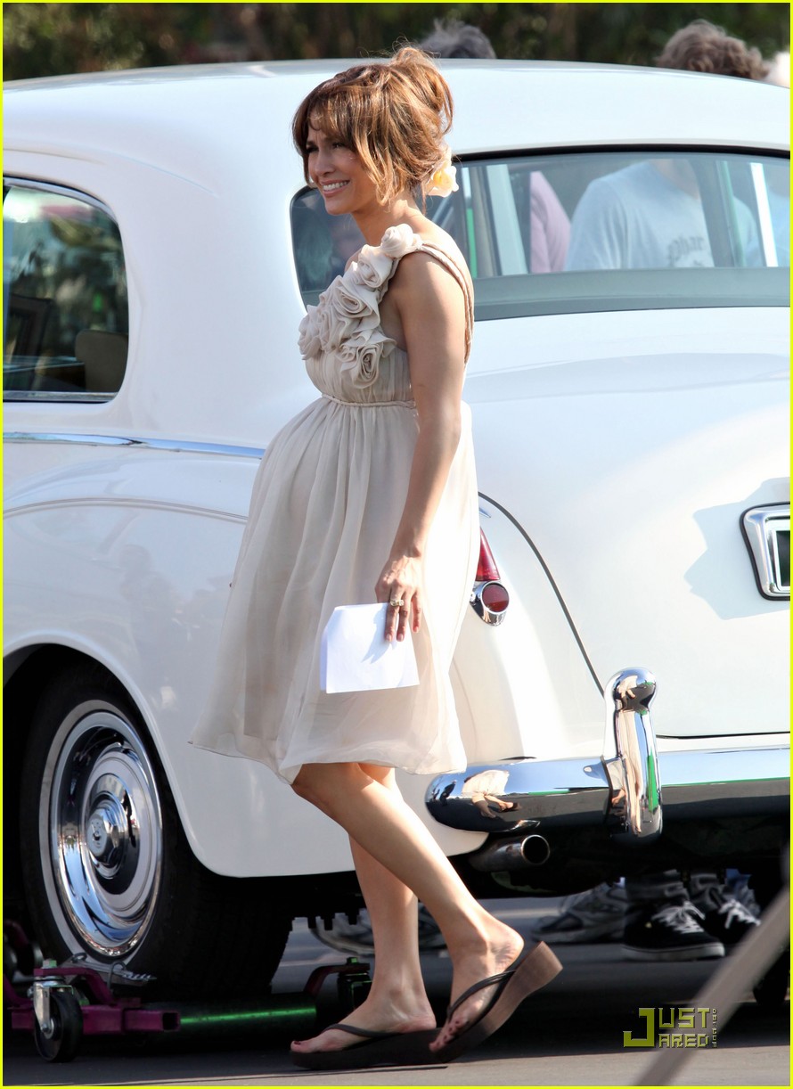 Jennifer Lopez is Pregnant -- Again! jennifer lopez pregnant again 07 - .....