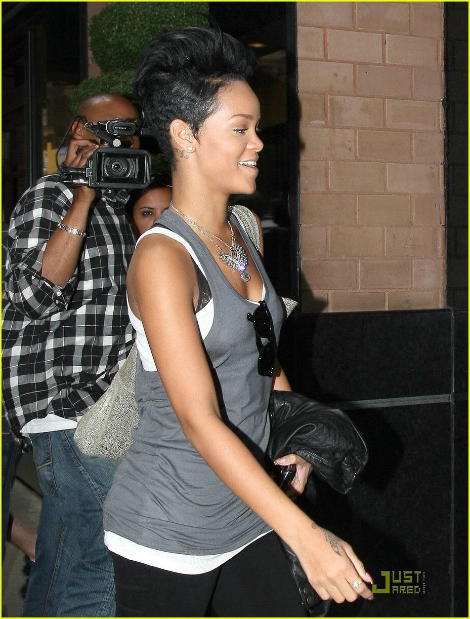 Rihanna Miracles Do Happen! Photo 1984791 Rihanna Photos Just