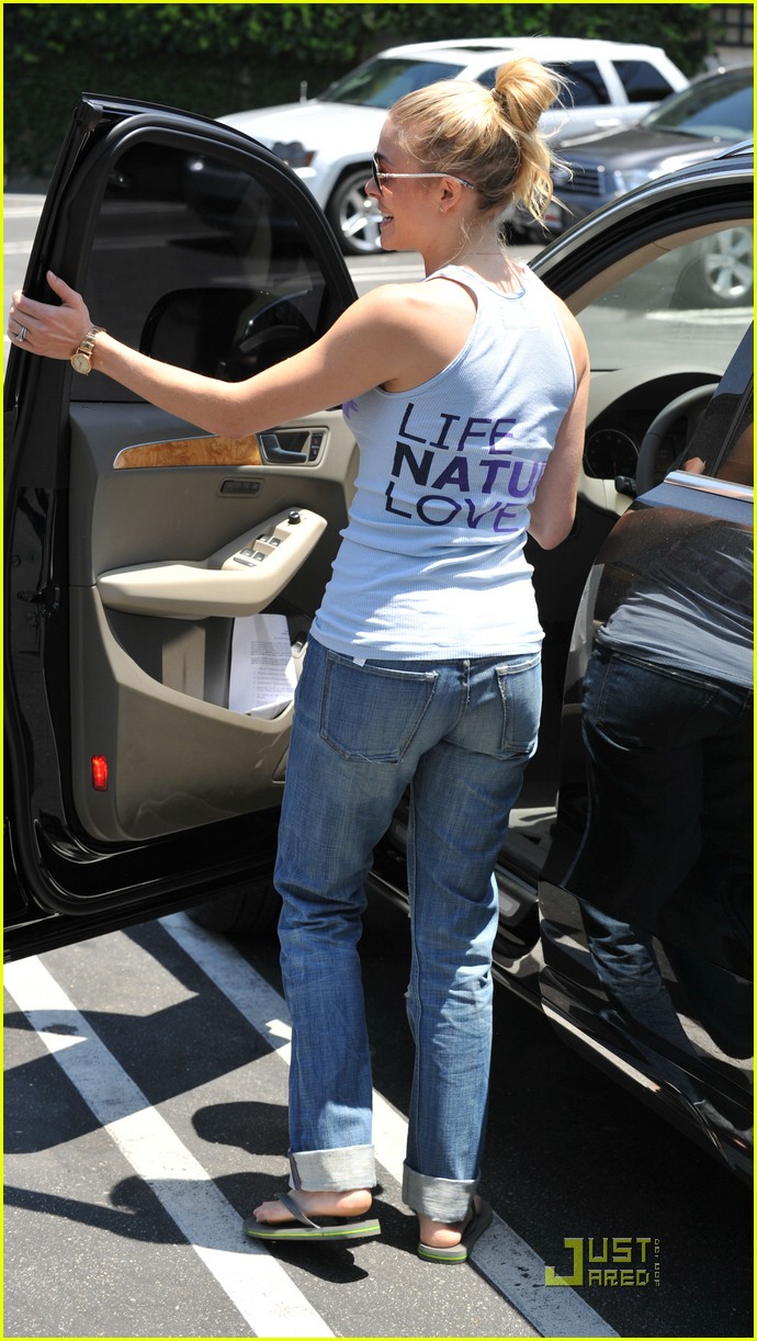 LeAnn Rimes I Feel Like People Are Pointing at Me! Photo 2002191