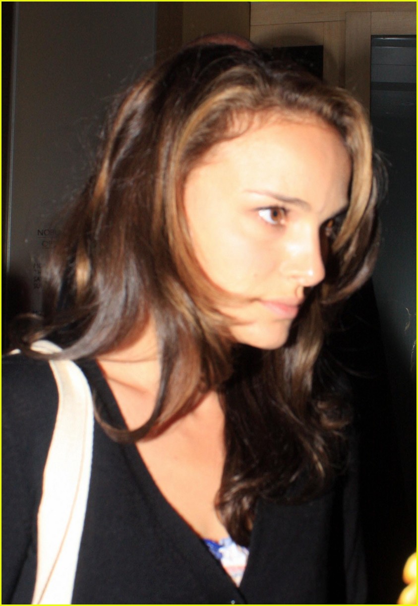 Natalie Portman is Nobu Nice: Photo 2036521 | Natalie Portman Photos
