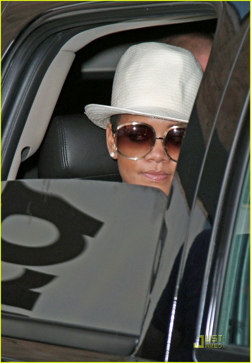 Rihanna is a SoHo House Hottie: Photo 2090192 | Rihanna Photos | Just