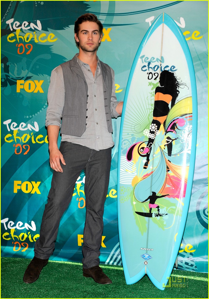 Taylor Lautner & Chace Crawford Teen Choice Award Winners Photo