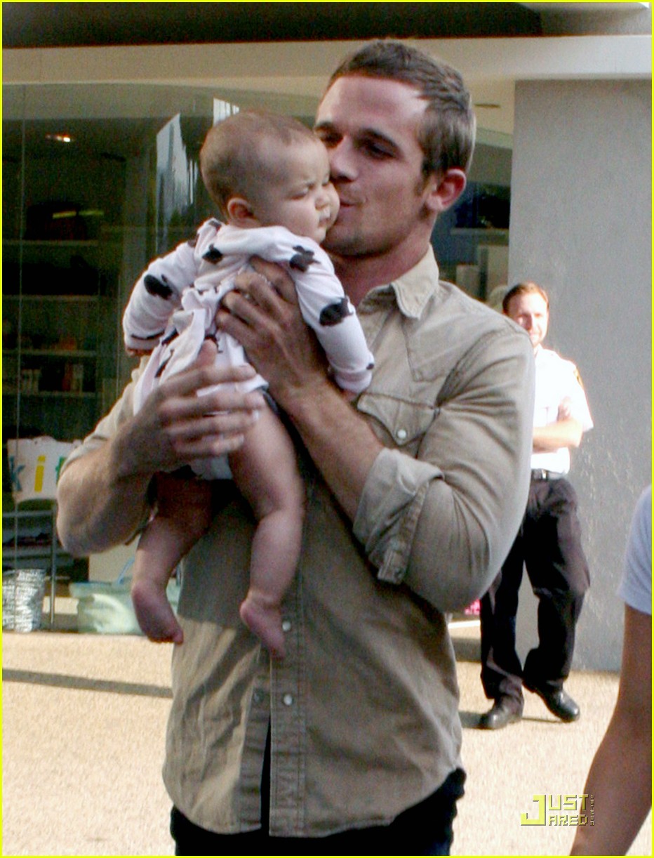 Cam Gigandet Has A Kitson Cutie Photo 2138982 Cam Gigandet