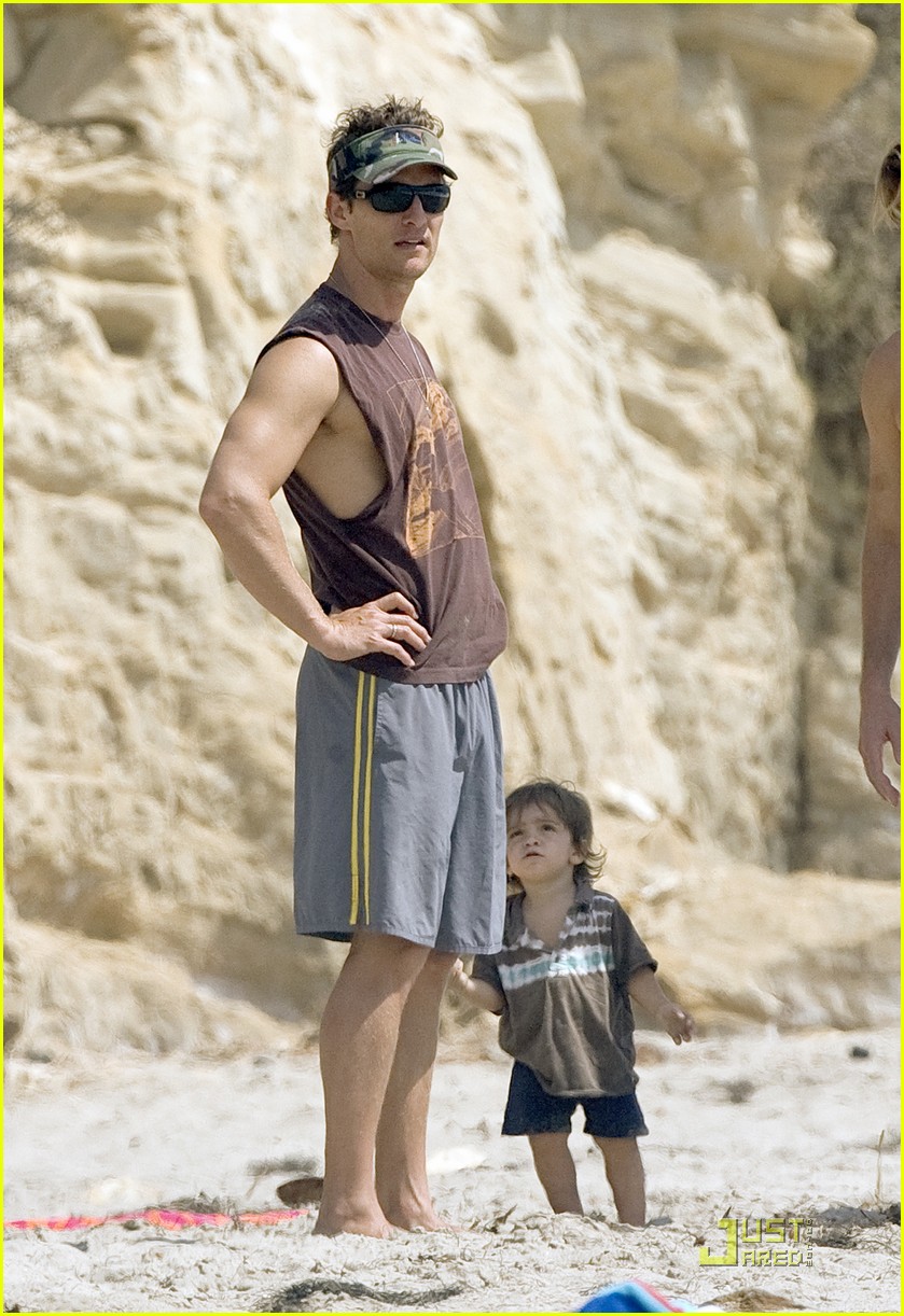 Matthew McConaughey Levi is a Little Surfer Dude! Photo 2169192