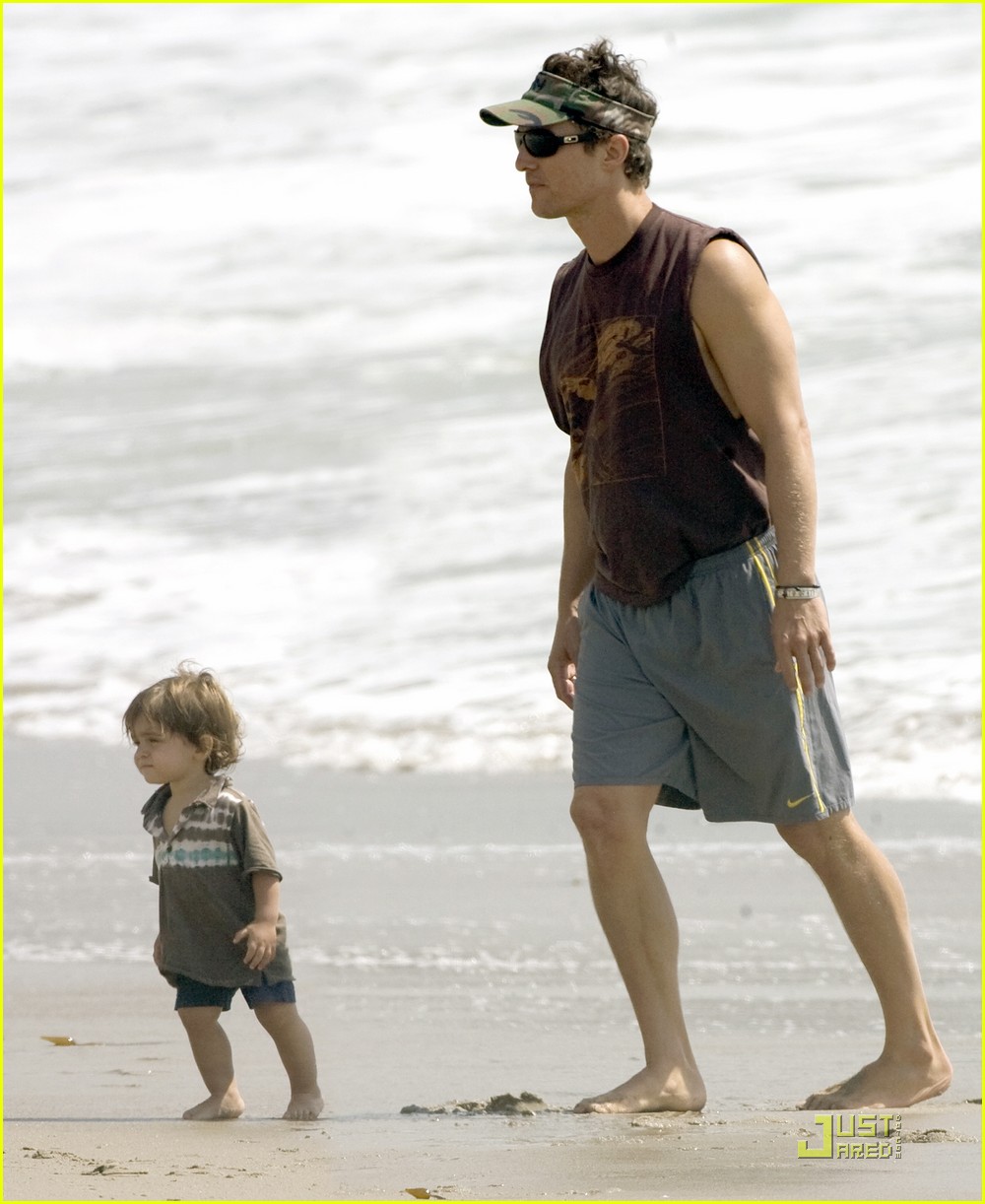 Matthew McConaughey Levi is a Little Surfer Dude! Photo 2169282