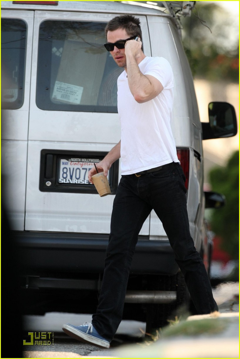 Happy Birthday, Chris Pine!: Photo 2161352 | Chris Pine Photos | Just