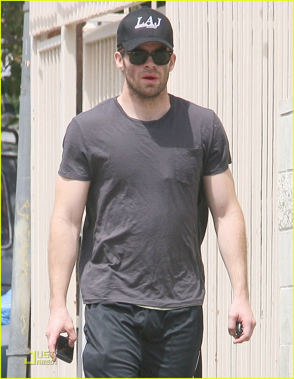 Happy Birthday, Chris Pine!: Photo 2161372 | Chris Pine Photos | Just