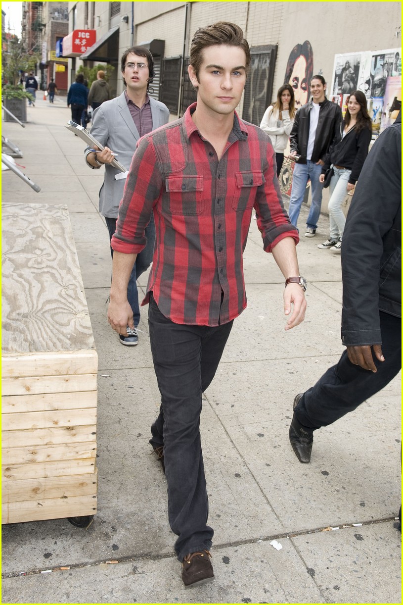 Leighton Meester 'Somebody To Love' is First Single! Photo 2257961