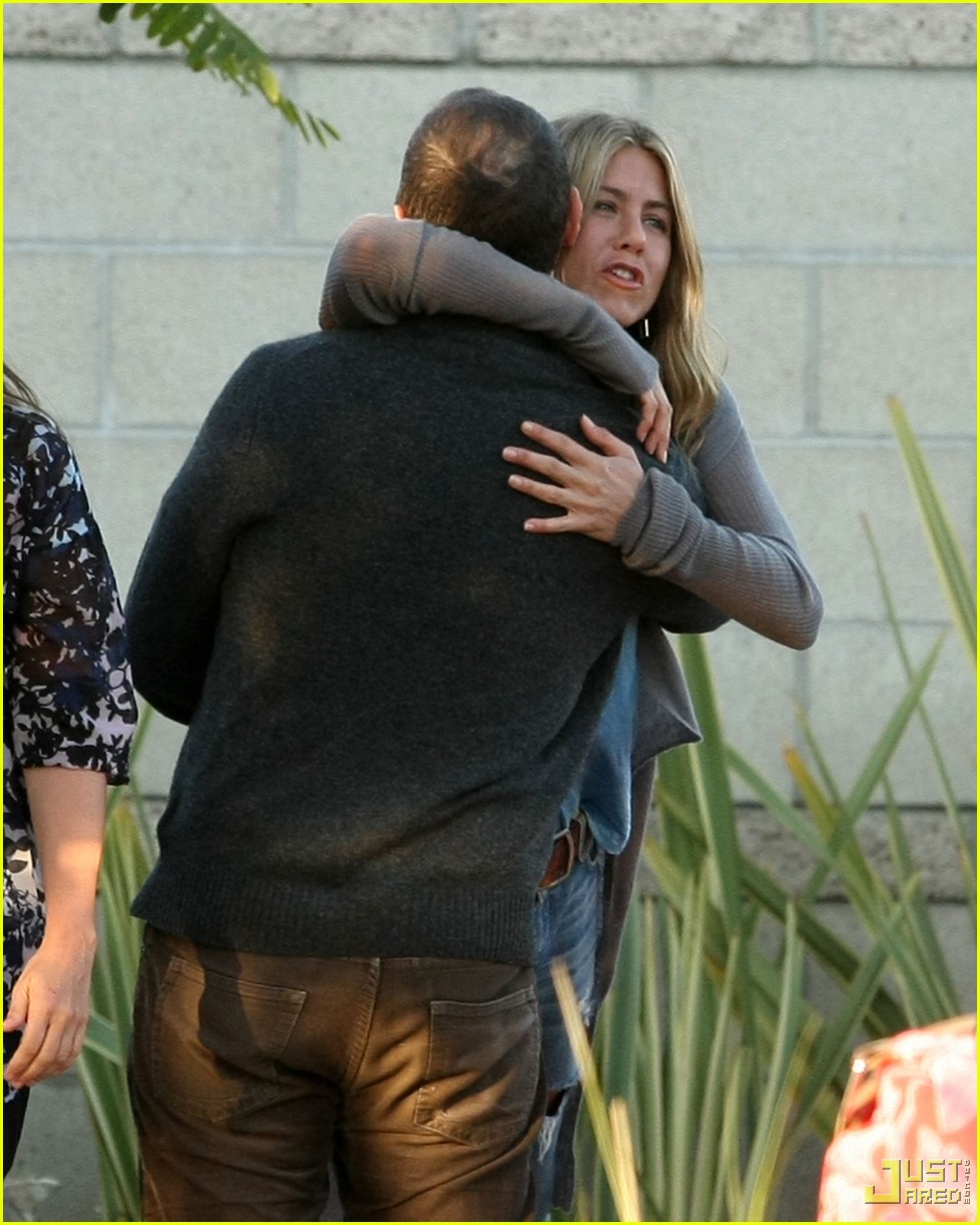 Jennifer Aniston Heads Home After Cabo Vacation Photo 2366741