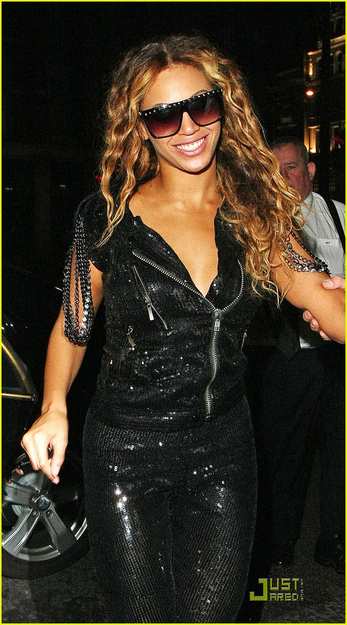 Beyonce Takes A Shot of Whiskey Mist: Photo 2359982 | Beyonce Knowles ...