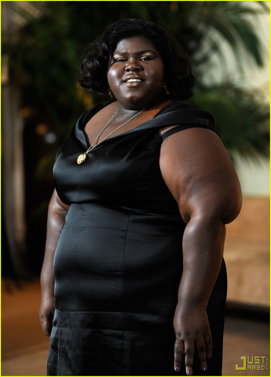 Actress Gabourey Sidibe struts her stuff at the Academy of Motion Picture A...