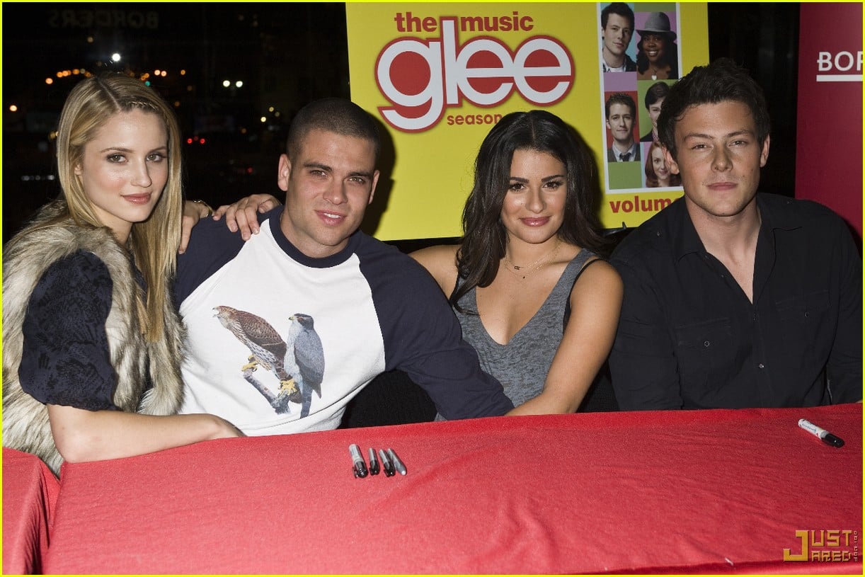 glee cast autograph signings 052337352