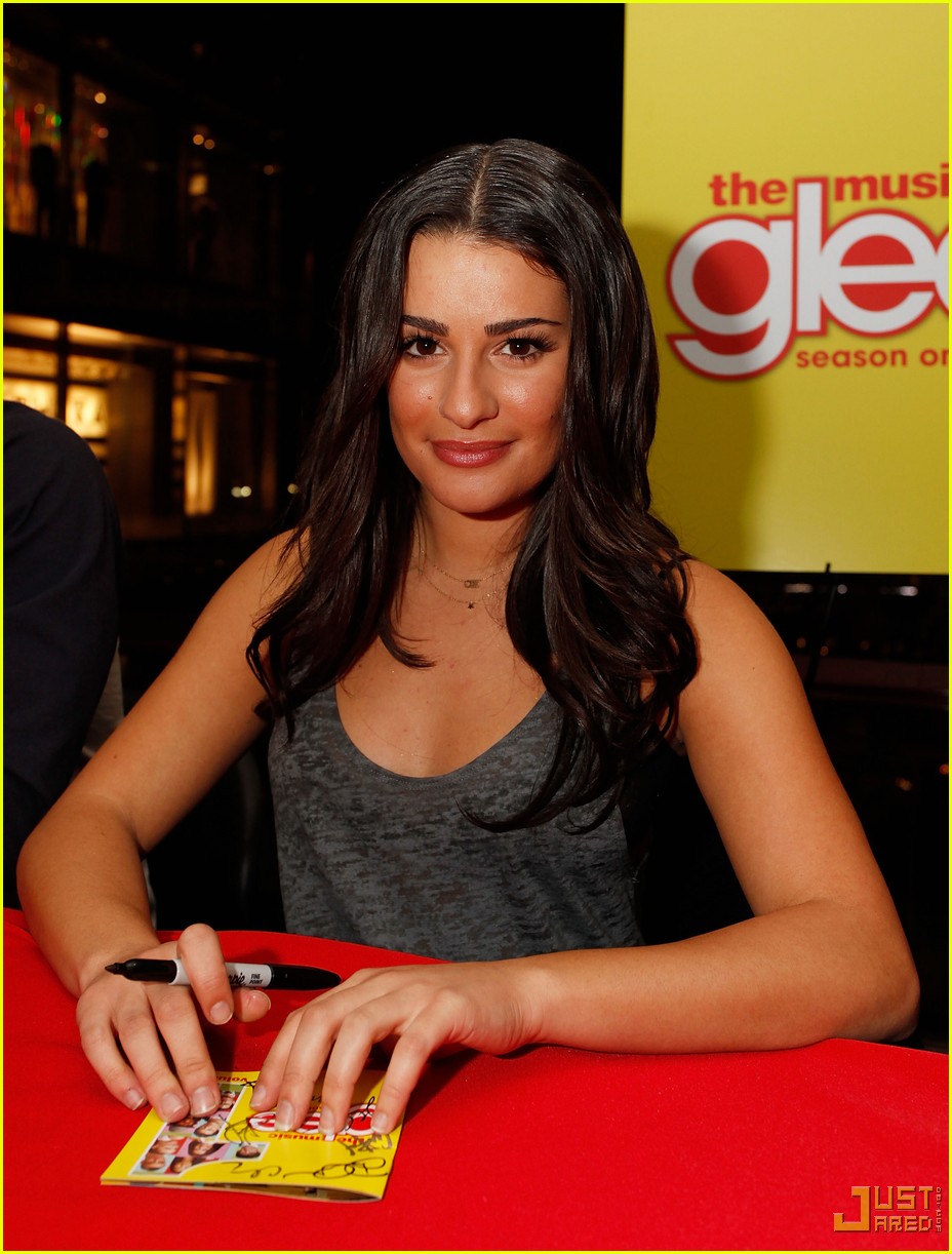 glee cast autograph signings 102337402