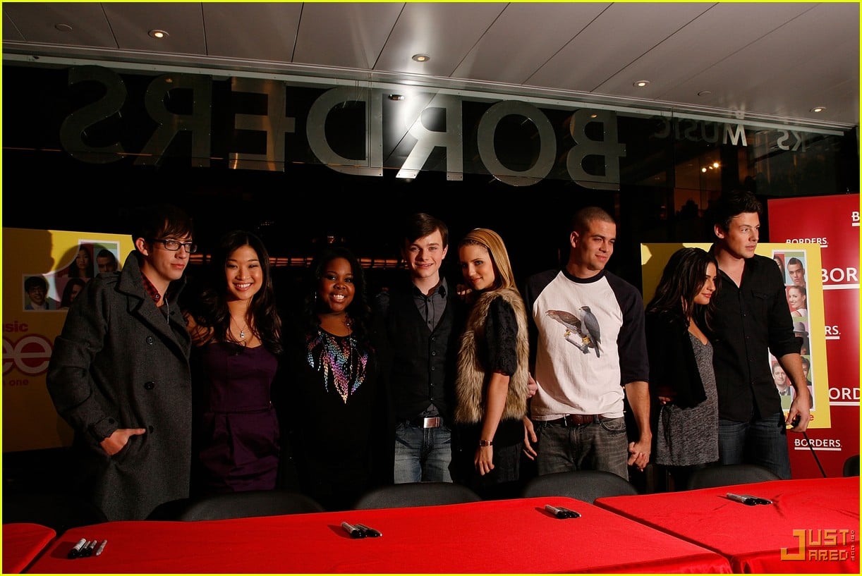 glee cast autograph signings 242337542