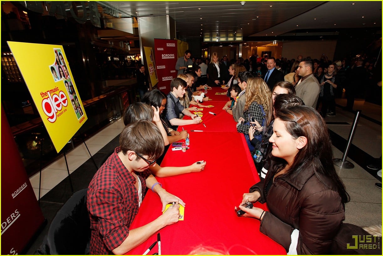 glee cast autograph signings 392337692