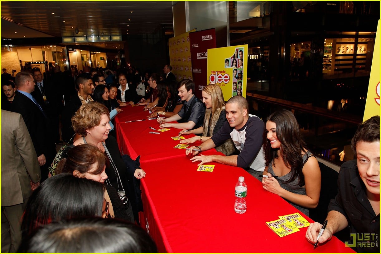 glee cast autograph signings 402337702