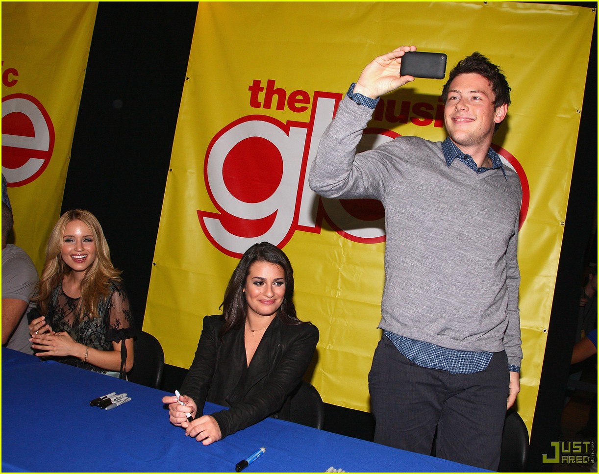 glee cast autograph signings 442337742