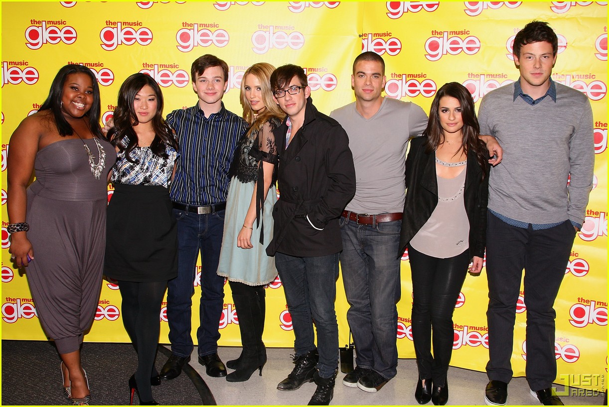 glee cast autograph signings 482337782