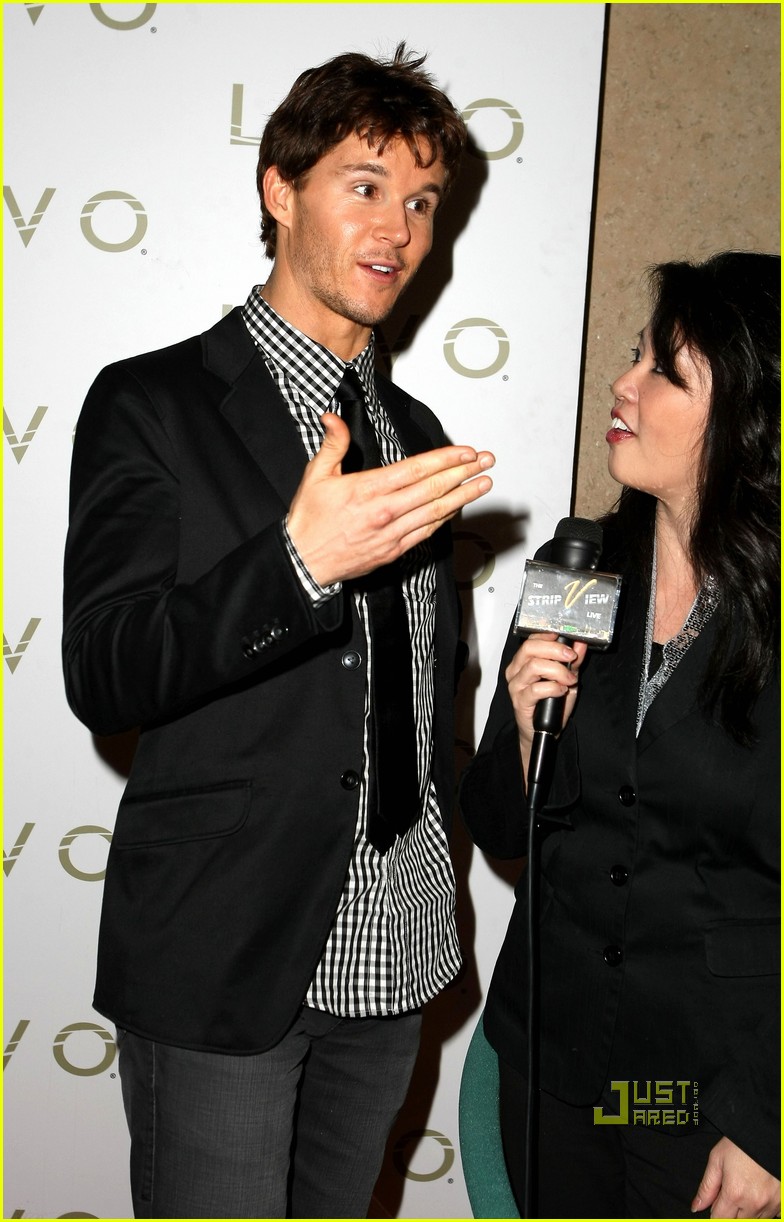 Ryan Kwanten: Las Vegas Birthday Celebration!: Photo 2387381 | Ryan