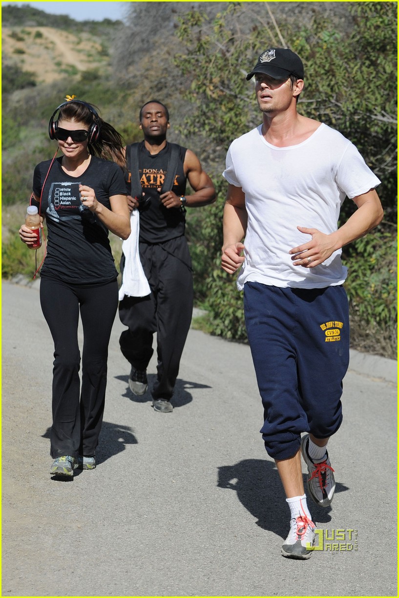 Fergie & Josh Duhamel Canyon Running Couple Photo 2407656 Fergie, Josh Duhamel Photos Just
