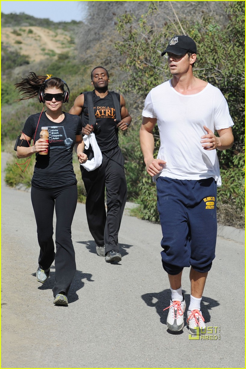 Fergie & Josh Duhamel Canyon Running Couple Photo 2407658 Fergie, Josh Duhamel Photos Just