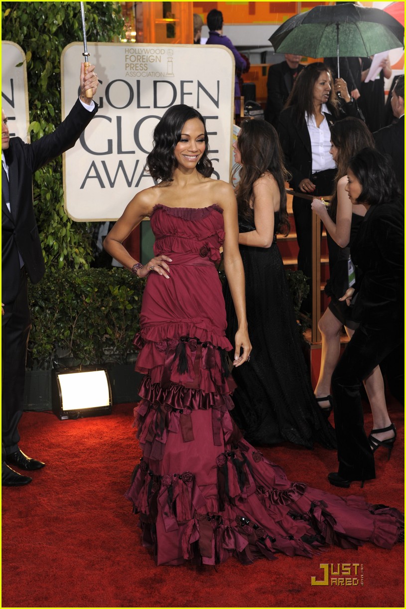 Zoe Saldana - Golden Globes 2010 Red Carpet: Photo 2409376 | 2010