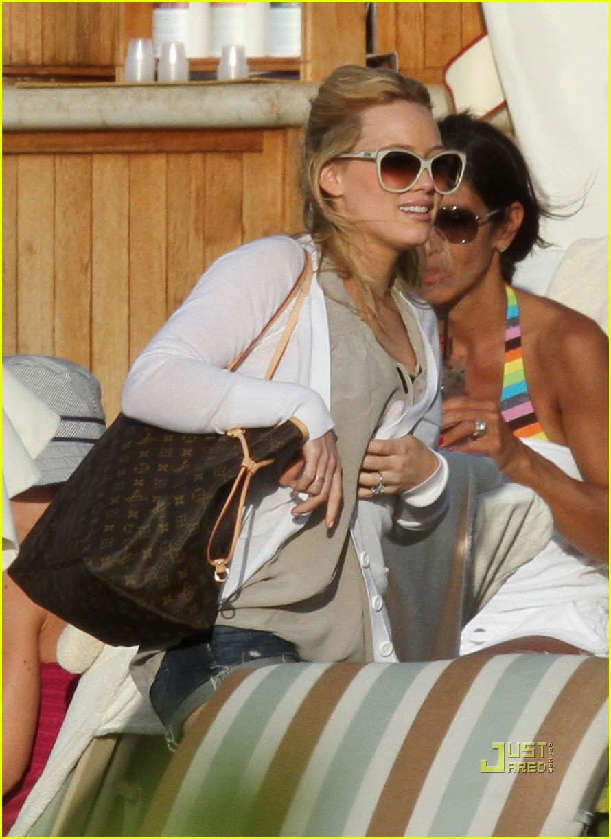 Hilary Duff's Engagement Ring Revealed Photo 2429244 Hilary Duff, Mike Comrie Photos Just