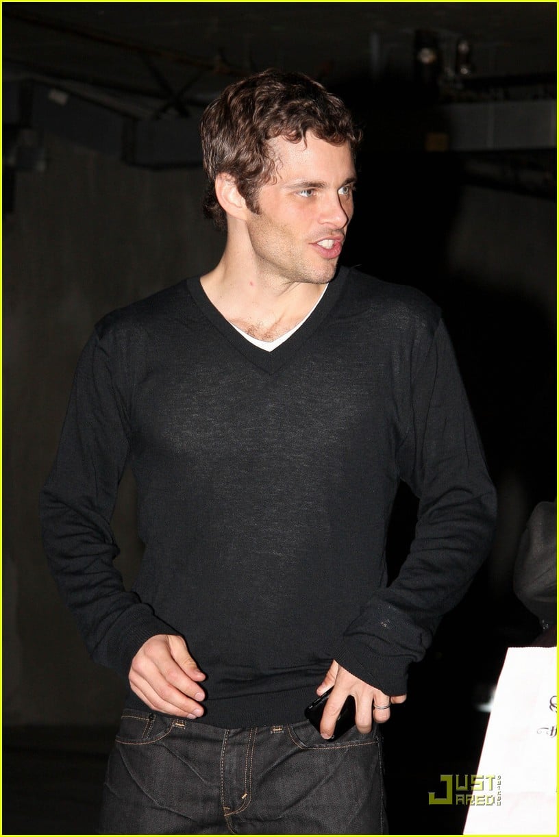 James Marsden "Enchanted" Sequel? Photo 2425392 James Marsden