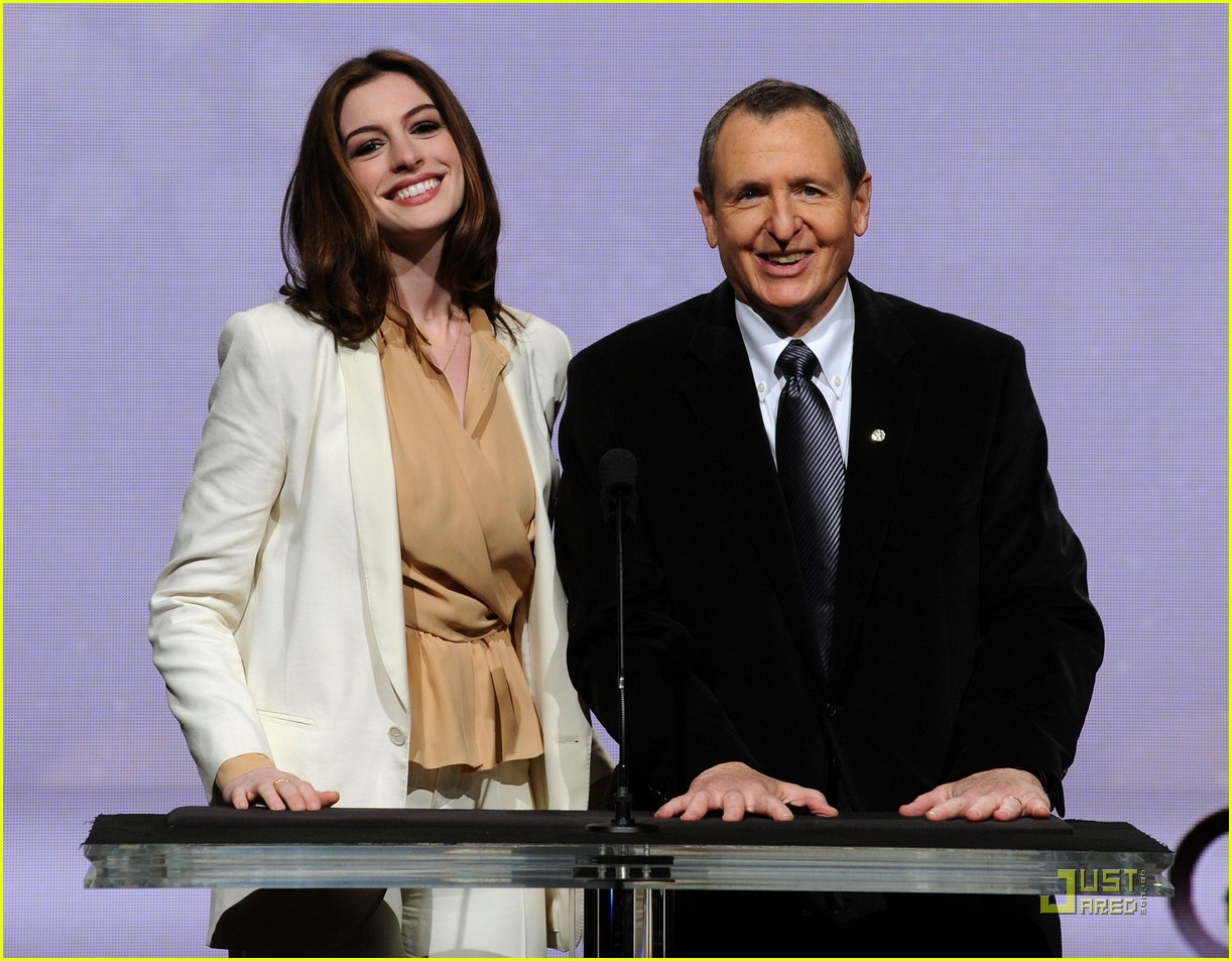 Oscar Nominations 2010 List Photo 2413619 Anne Hathaway, Oscars 2010