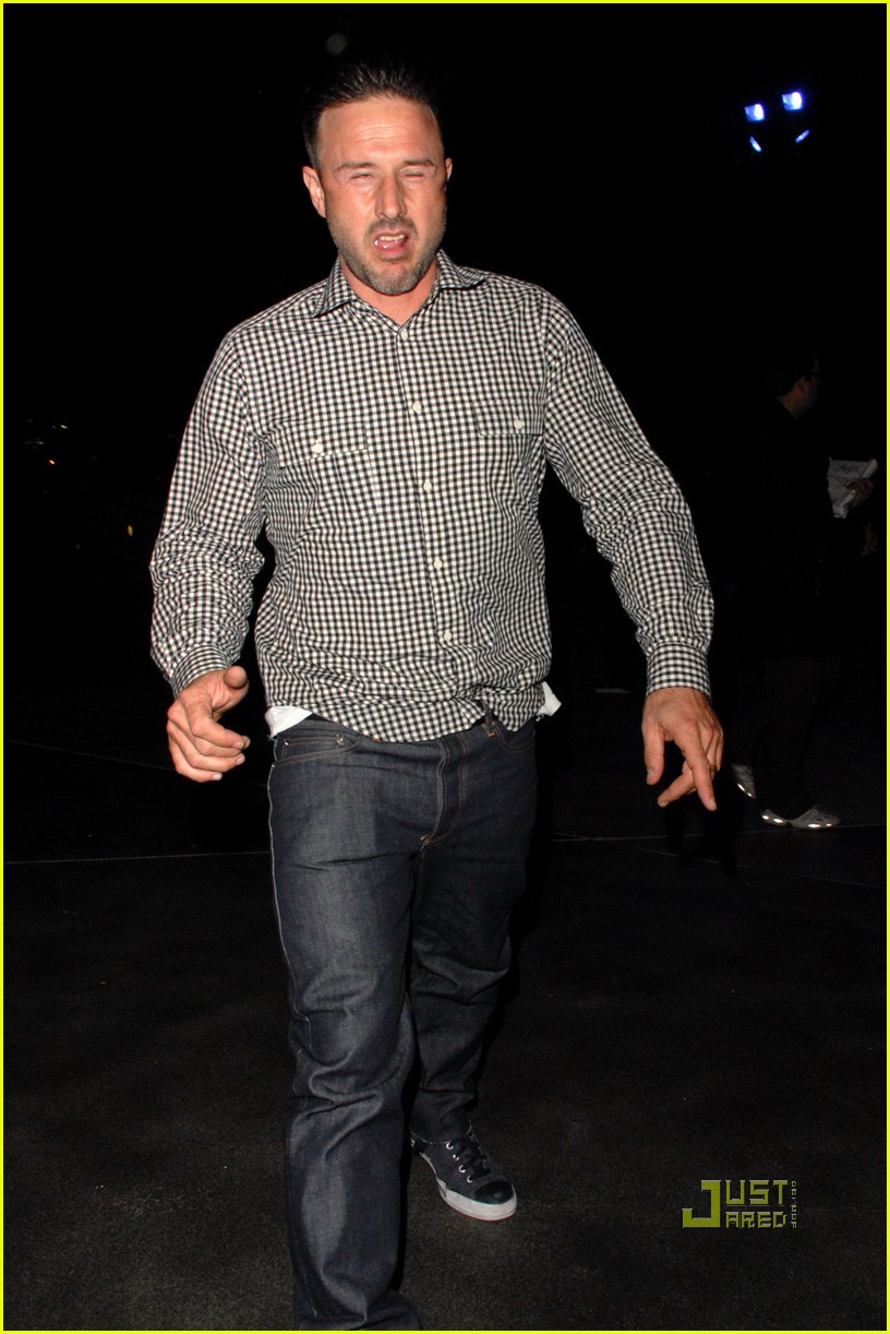 Christina Aguilera & Jessica Alba JayZ Concert! Photo 2437794