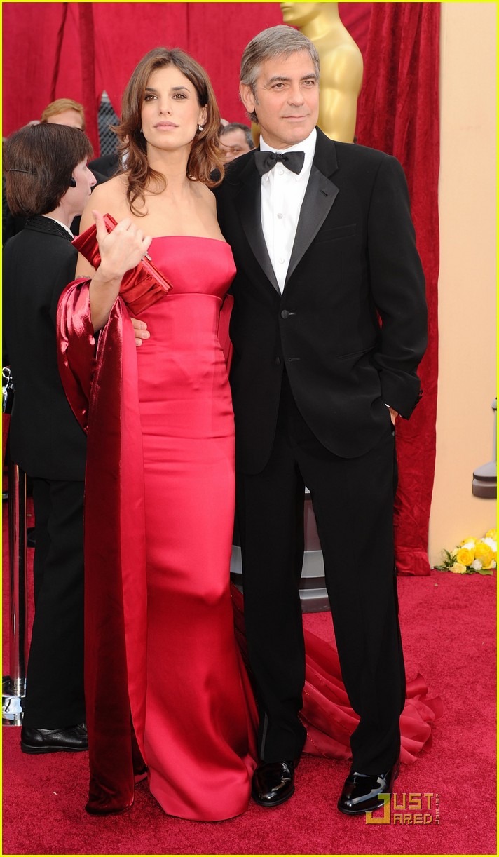 Clooney & Elisabetta Canalis Oscars 2010 Red Carpet Photo