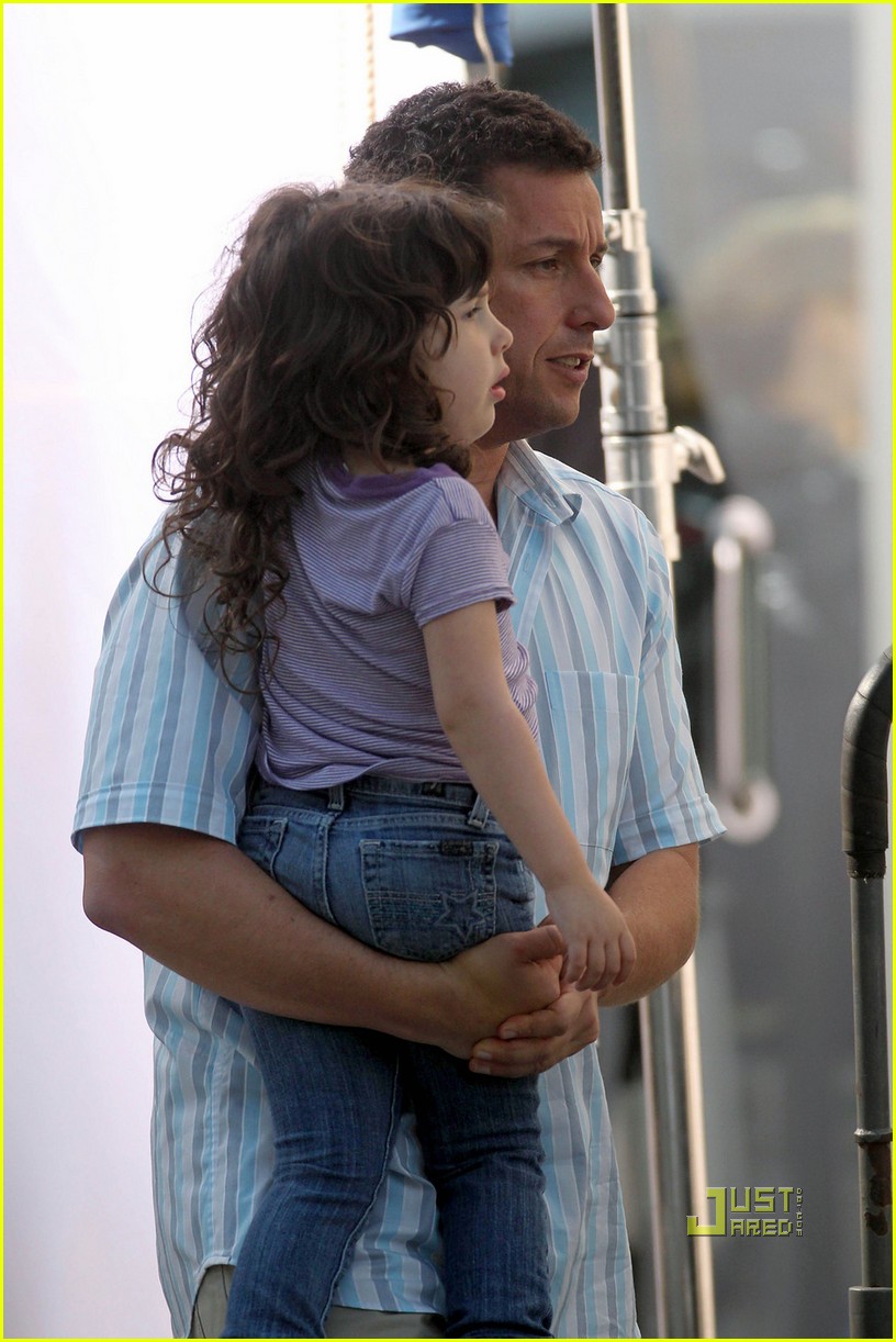 Adam & Sadie Sandler Just Go With It! Photo 2436841 Adam Sandler