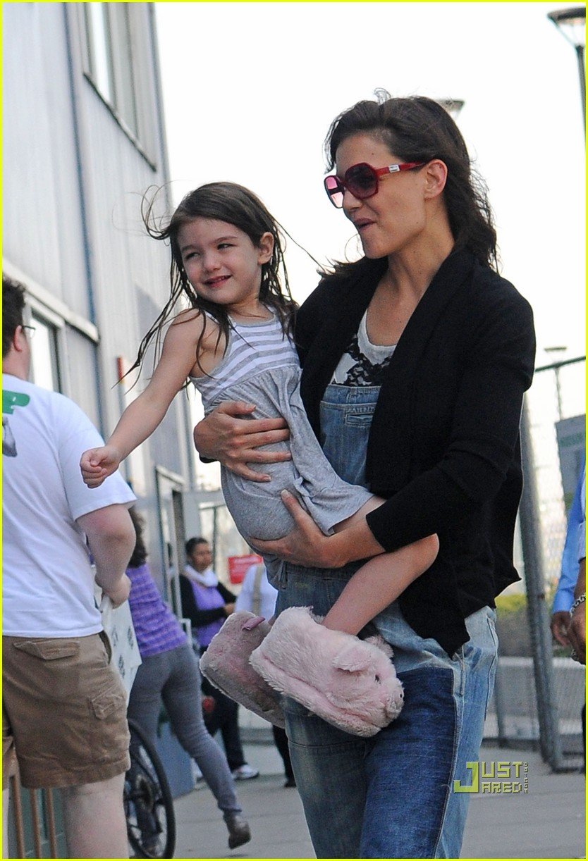 Katie Holmes Chelsea Piers Playdate with Suri Cruise! Photo 2441095